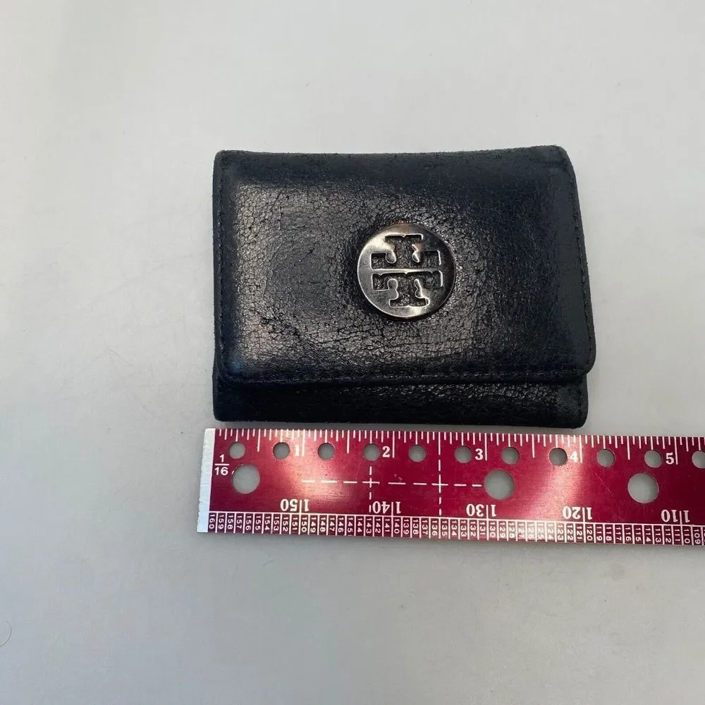 Tory Burch Black Leather Tri-Fold Key Case Mini Wallet – EUC, 5 Hooks, Crackle F